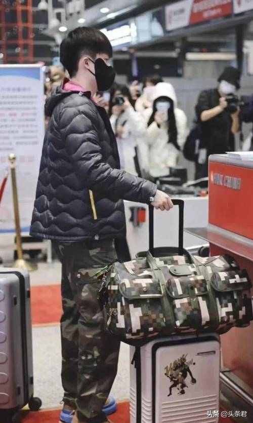 香港正版資料大全免費(fèi)歇后語,最佳精選數(shù)據(jù)資料_手機(jī)版24.02.60